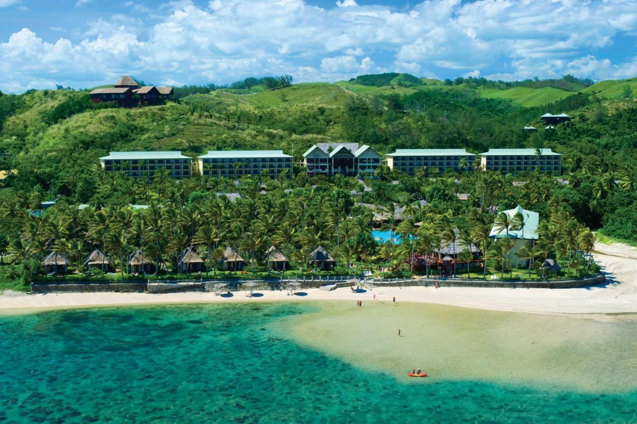 Outrigger Fiji Beach Resort Korotogo Extérieur photo The resort